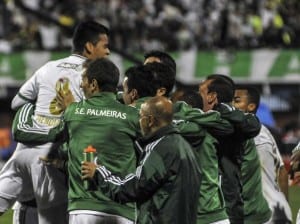 Mendieta comemora gol do Palmeiras!
