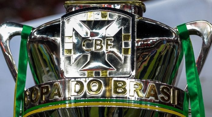 Taça da Copa do Brasil.