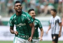 Miguel Borja comemora gol pelo Palmeiras