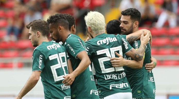 O jogador Bruno Henrique, da SE Palmeiras, comemora seu gol contra a equipe da Liga D Alajuelense, durante partida amistosa, no Estádio Nacional da Costa Rica, na Cidade de San Jose.