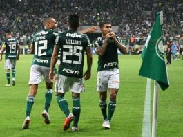 O jogador Dudu, da SE Palmeiras, comemora seu gol contra a equipe do CSD Colo-Colo, durante partida valida pelas quartas de final (volta), da Copa Libertadores, na Arena Allianz Parque.