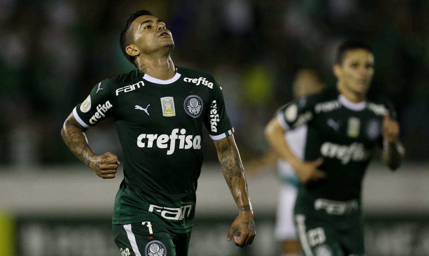 Com dois gols de Gabriel Veron, Palmeiras goleia Goiás em ...