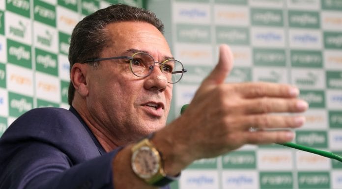 Vanderlei Luxemburgo, técnico do Palmeiras.