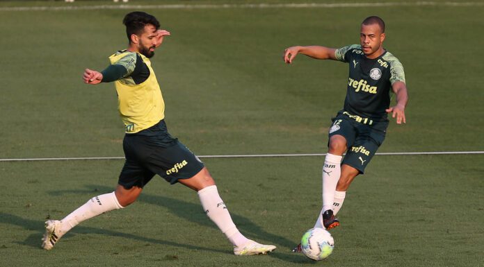 Palmeiras treinou com Luan e Mayke.