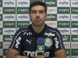Abel Ferreira fala na coletiva pós jogo sobre desempenho do Palmeiras