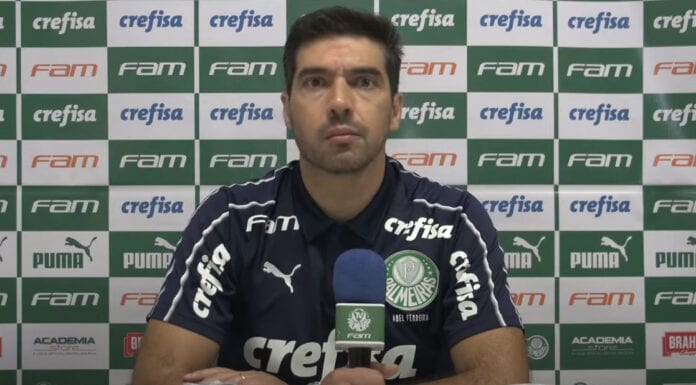 Abel Ferreira fala na coletiva pós jogo sobre desempenho do Palmeiras
