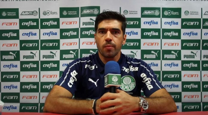 Abel Ferreira concede coletiva após derrota do Palmeiras para o Internacional