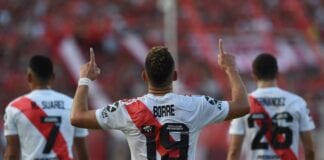 Borré comemora gol pelo River Plate