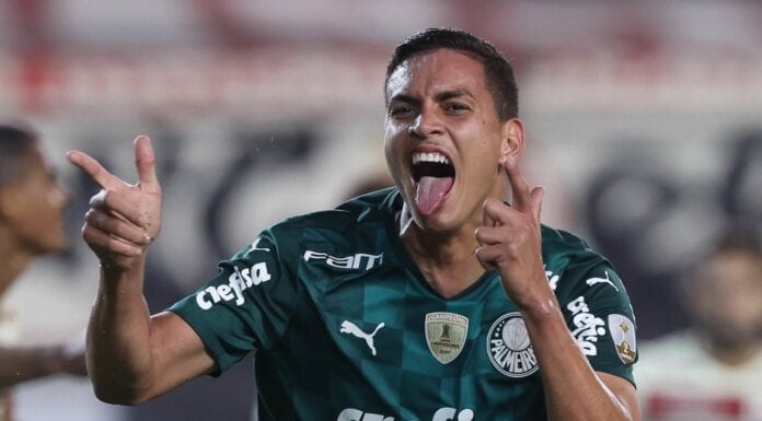 O jogador Renan, da SE Palmeiras, comemora seu gol contra a equipe do Universitario, em jogo válido pela fase de grupos da Copa Libertadores. (Foto: Cesar Greco)