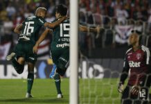 Gustavo Gómez e Deyverson, os autores dos gols do Palmeiras na última vitória no Morumbi (Foto: Divulgação/Palmeiras)