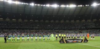 O time da SE Palmeiras, em jogo contra a equipe do C Atlético Mineiro, durante partida válida pelas semifinais, volta, da Copa Libertadores, no estádio Mineirão. (Foto: Cesar Greco)