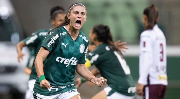 Bruna Calderan, Atleta da SE Palmeiras, comemora gol contra a Ferroviária, em jogo válido pela 1ª rodada do Brasileirão Feminino 2021. (Foto: Lucas Figueiredo/CBF)