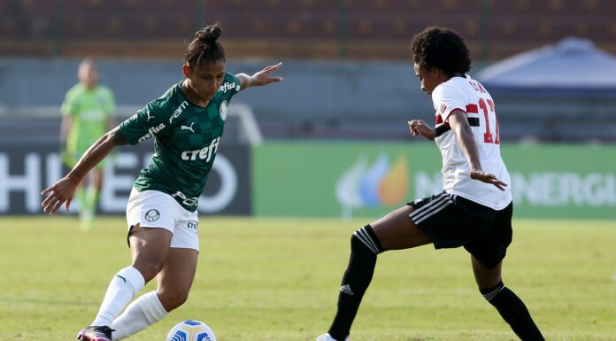 Partida entre Palmeiras e São Paulo, válida pela décima terceira rodada do Campeonato Brasileiro Feminino, no estádio do Canindé, em São Paulo-SP. (Foto: Fabio Menotti)