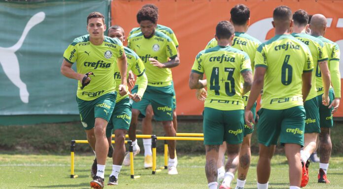O jogador Renan, da SE Palmeiras, durante treinamento, na Academia de Futebol. (Foto: Cesar Greco)