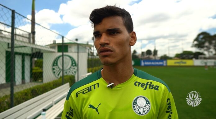 Danilo Barbosa concede entrevista à TV Palmeiras