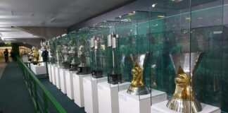 Nova sala de troféus da S.E. Palmeiras. (Foto: Diego Iwata Lima/ UOL)