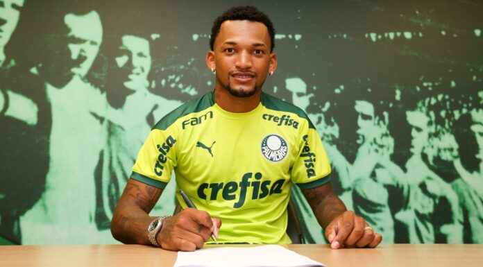 Jailson assinou contrato com o Verdão válido até dezembro de 2022 (Foto: Fabio Menotti/Palmeiras)