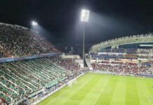 Torcida do Palmeiras no estádio Mohammed Bin Zayed, em Abu Dhabi, na final do Mundial de Clubes 2021