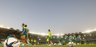 Os atletas da SE Palmeiras durante treinamento no estádio Zayed Sports City Stadium, em Abu Dhabi, nos Emirados Árabes Unidos. (Foto: Fabio Menotti/Palmeiras)