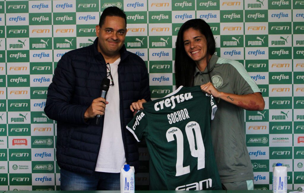 Apresentação de Patrícia Sochor no Palmeiras. (Foto: Luiz Guilherme Martins/Palmeiras)