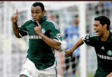 Obina comemorando gol pelo Palmeiras em 2009. Foto: SE Palmeiras.
