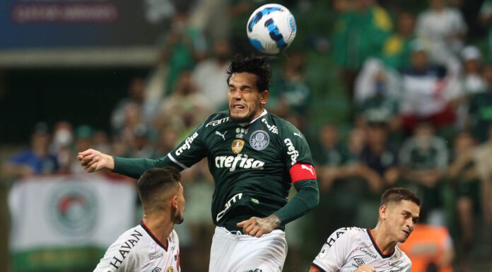 O jogador Gustavo Gómez, da SE Palmeiras, em jogo contra a equipe do C Athletico Paranaense, durante partida válida pelas finais, volta, da Recopa Sul-Americana, na arena Allianz Parque. (Foto: Cesar Greco)