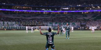 O jogador Rony, da SE Palmeiras, comemora seu gol contra a equipe do Ituano FC, durante partida válida pela quarta de final, do Campeonato Paulista, Série A1, na arena Allianz Parque. (Foto: Cesar Greco)