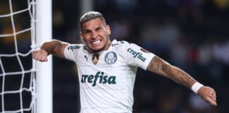Rafael Navarro, jogador da SE Palmeiras, comemorando seu gol, contra o Deportivo Táchira, na Venezuela, em partida válida pela Fase de Grupos da Libertadores 2022
