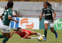 Partida entre Palmeiras e Internacional, válida pela oitava rodada do Campeonato Brasileiro Feminino, no Canundé, em São Paulo-SP. (Foto: Fabio Menotti)