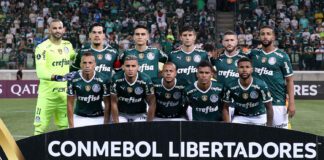 O time da SE Palmeiras, posa para foto em jogo contra a equipe do C Independiente Petrolero, durante partida válida pela fase de grupos, da Copa Libertadores, na arena Allianz Parque. (Foto: Cesar Greco)