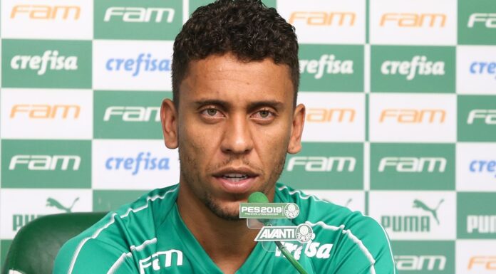 Marcos Rocha em entrevista coletiva (foto: Palmeiras)