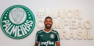Bruno Tabata assinou contrato com o Verdão por quatro temporadas (Foto: Fabio Menotti/Palmeiras)