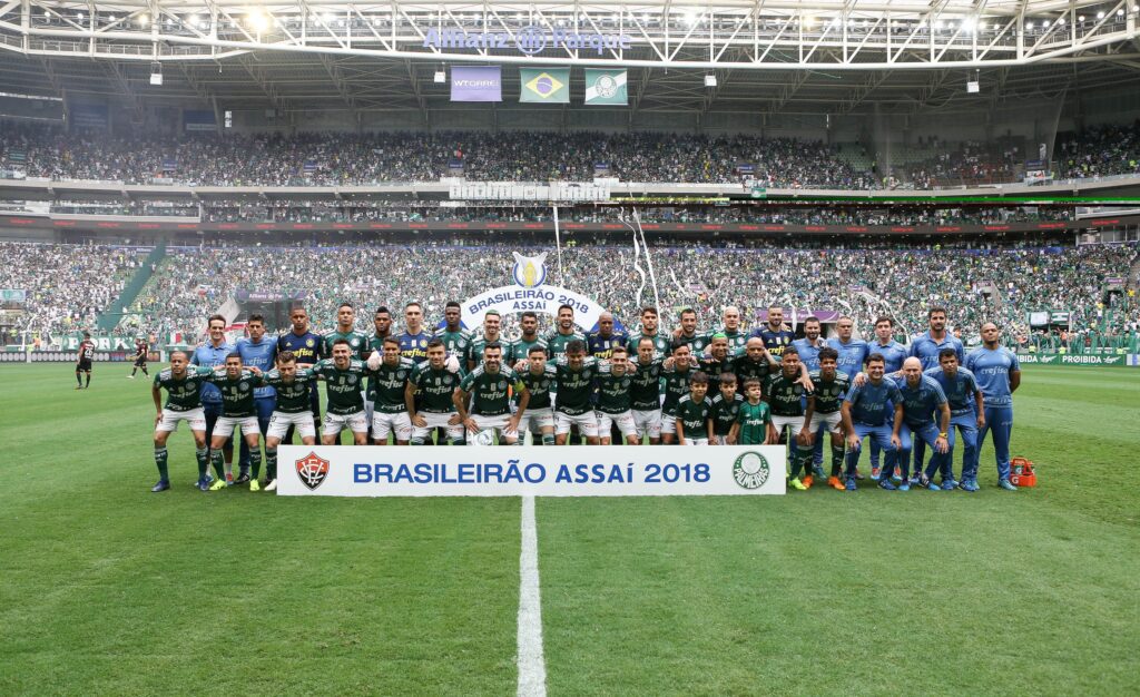 O time da SE Palmeiras, posa para foto em jogo contra a equipe do EC Vitória, durante partida valida pela trigésima oitava rodada, do Campeonato Brasileiro, Série A, na Arena Allianz Parque. (Fotos: Cesar Greco)