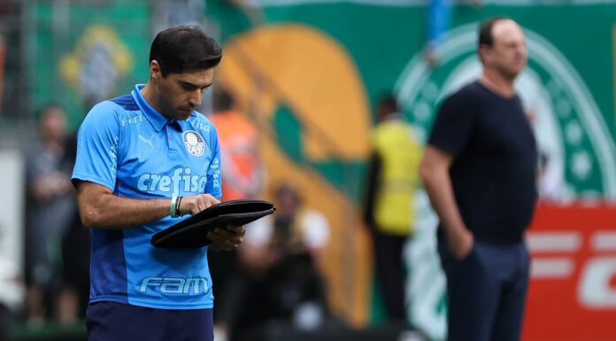 O técnico Abel Ferreira, da SE Palmeiras, durante partida contra o São Paulo, pela Série A do Campeonato Brasileiro, no Allianz Parque. (Foto: César Greco)