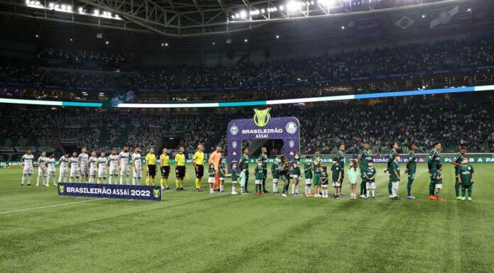 O time da SE Palmeiras, em jogo contra a equipe do Coritiba FC, durante partida válida pela trigésima rodada, do Campeonato Brasileiro, Série A, na arena Allianz Parque. (Foto: Cesar Greco)