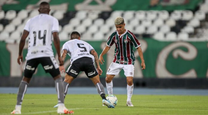Miguel, ex-meia do Fluminense e dispensado pelo Bragantino. Foto: Lucas Mercon