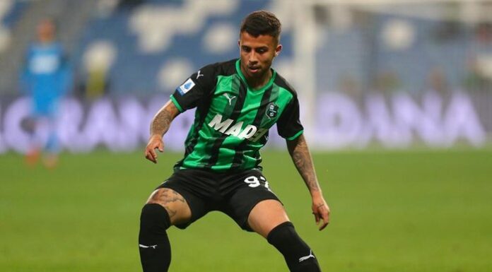 Matheus Henrique, jogador do Sassuolo, da Itália, entra na mira do Palmeiras para substituir saída de Danilo. (Foto: Reprodução/Sassuolo)