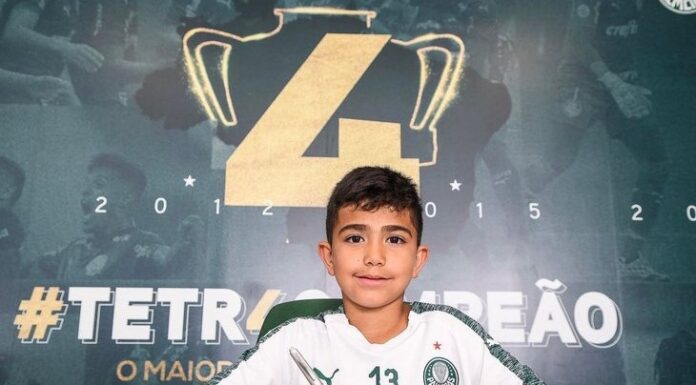 Pedro Henrique, o Duduzinho, filho de Dudu, assinou contrato de iniciação desportiva com o Palmeiras. (Foto: Reprodução/Instagram)