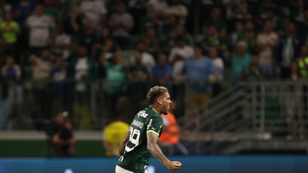 O jogador Rafael Navarro, da SE Palmeiras, comemora seu gol contra a equipe do Tombense, durante partida válida pela Copa do Brasil, no Allianz Parque. (Foto: César Greco)