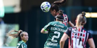 As equipes femininas da SE Palmeiras e do São Paulo durante jogo de volta das quartas de final do Brasileirão Feminino, no Allianz Parque. (Foto: Staff Images/CBF)
