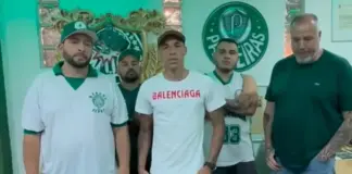 O atacante Breno Lopes se encontrou com a maior torcida organizada do Palmeiras, Mancha Alviverde, e se desculpou por provocar a torcida no jogo contra o Goiás, pelo Brasileirão. (Foto: Reprodução)