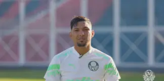 Rony, atacante do Palmeiras