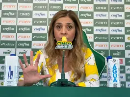 Leila Pereira, presidente do Palmeiras, durante entrevista coletiva na Academia de Futebol. (Foto: Emilio Botta)