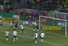 Flaco López marca quarto gol do Palmeiras contra o América-MG, pelo Campeonato Brasileiro, no Allianz Parque. (Foto: Reprodução Premiere)