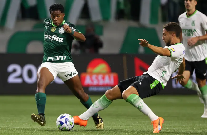 Palmeiras no Mundial: Futebol apresentado contra o Santos preocupa?