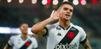 Gabriel Pec, do Vasco, interessa ao Palmeiras