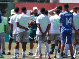 Os atletas Sub-20 da SE Palmeiras, durante treinamento na Academia de Futebol, em São Paulo-SP. (Foto: Fabio Menotti/Palmeiras/by Canon)