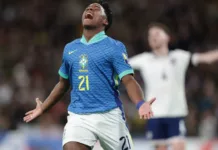 Endrick comemora gol pela seleção brasileira em Wembley Rafael Ribeiro CBF