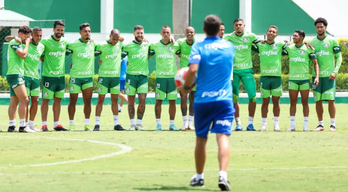 O técnico Abel Ferreira e os atletas da SE Palmeiras, durante treinamento, na Academia de Futebol. (Foto: Fabio Menotti/Palmeiras/by Canon)