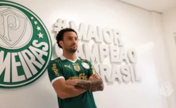 Felipe Anderson se apresentou e treinou com o elenco do Palmeiras. (Foto: Reprodução TV Palmeiras)